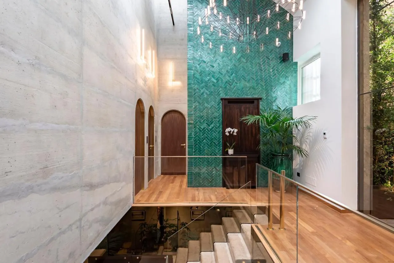 **  Vico Milano Hotel Italy